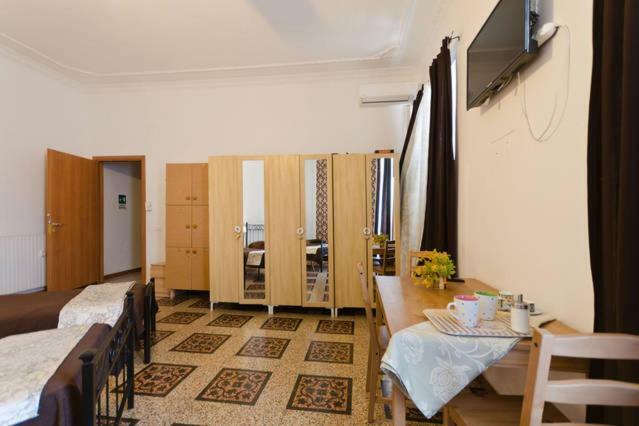 Hostel Castello Maggiore Rom Eksteriør billede